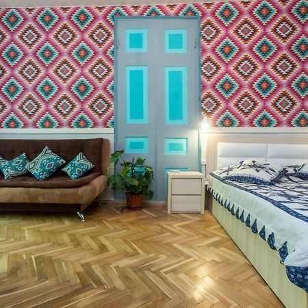 Private Apartment In The Center Of Old Тбилиси Экстерьер фото